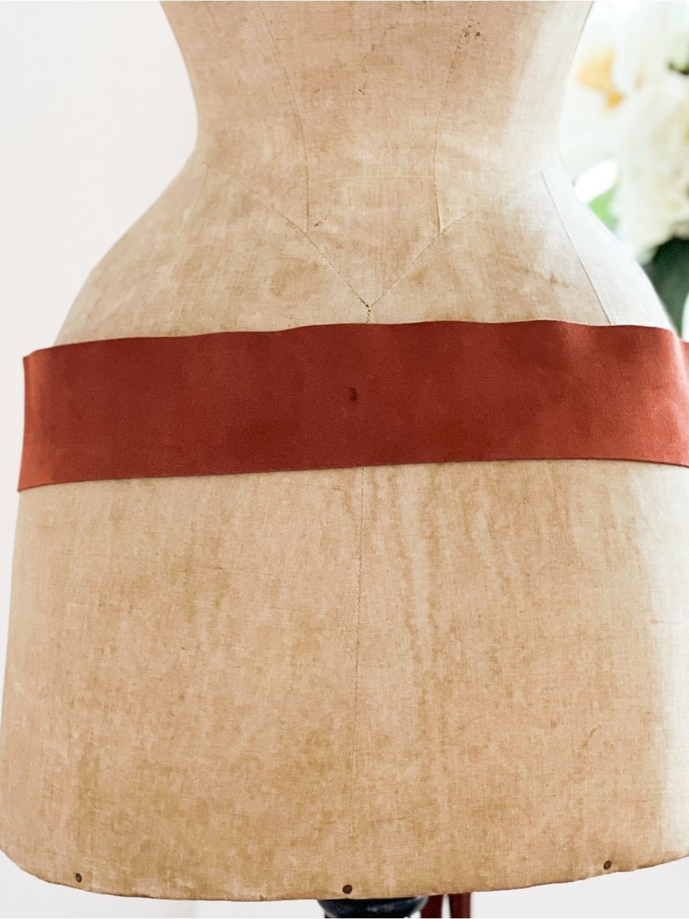 Elegantly Waisted Brown Fringed Suede Hip Belt - Picture 8 of 10